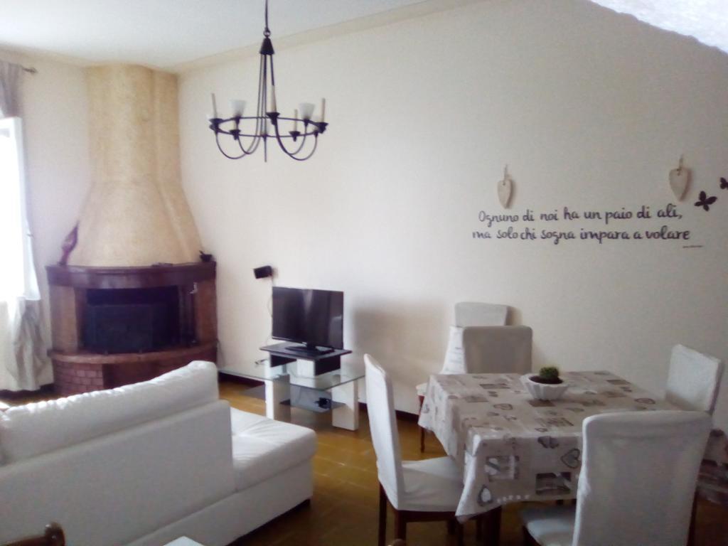 Casa Lory Villa Marone Exteriör bild
